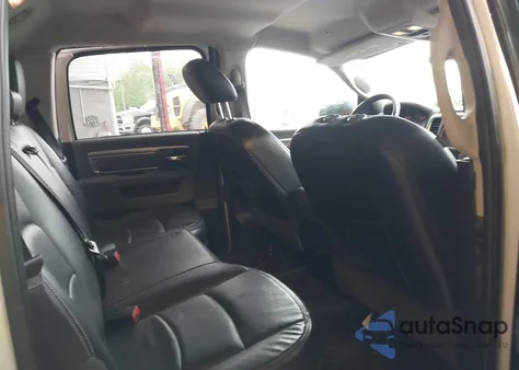 2017 Ram 1500 Big Horn 4X4 5'7 Box z USA, uszkodzony, nr VIN 1C6RR7LT3HS780627